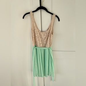 Beautiful Forever 21 Dress